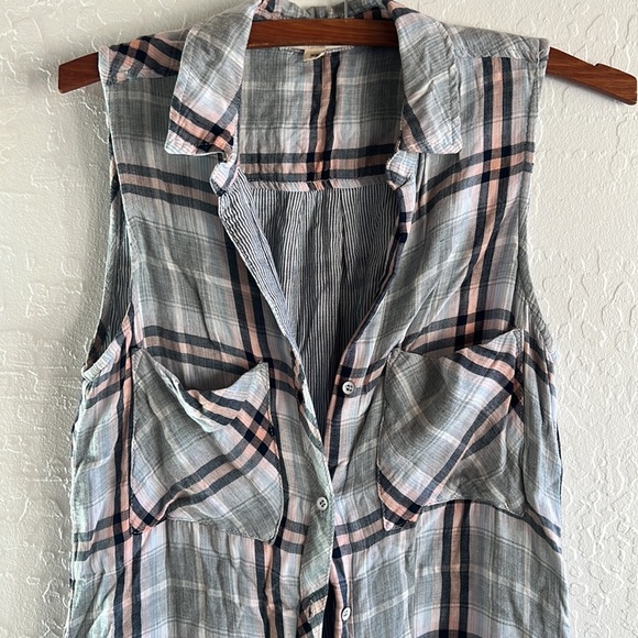 Cloth & Stone Button-up Plaid Sleevless Dress - Picture 2 of 6